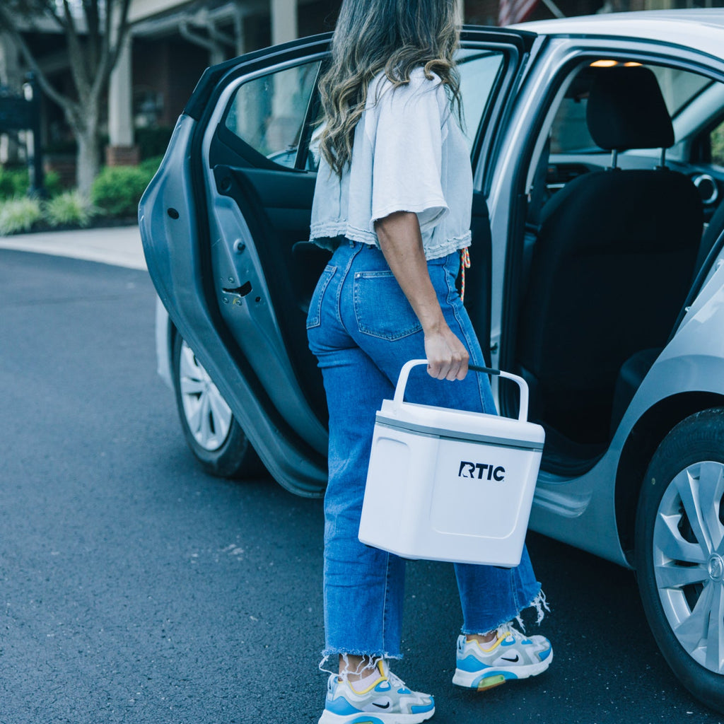 8 QT Road Trip Personal Cooler